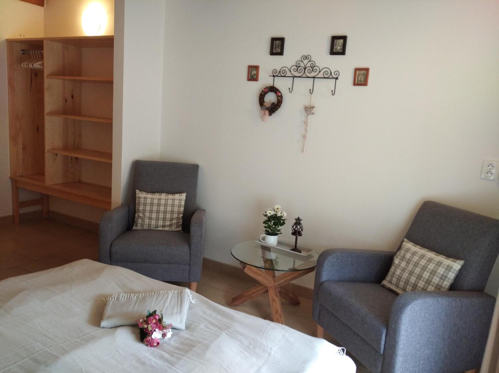 Machov Statek Bily Dvur - Bely酒店 外观 照片