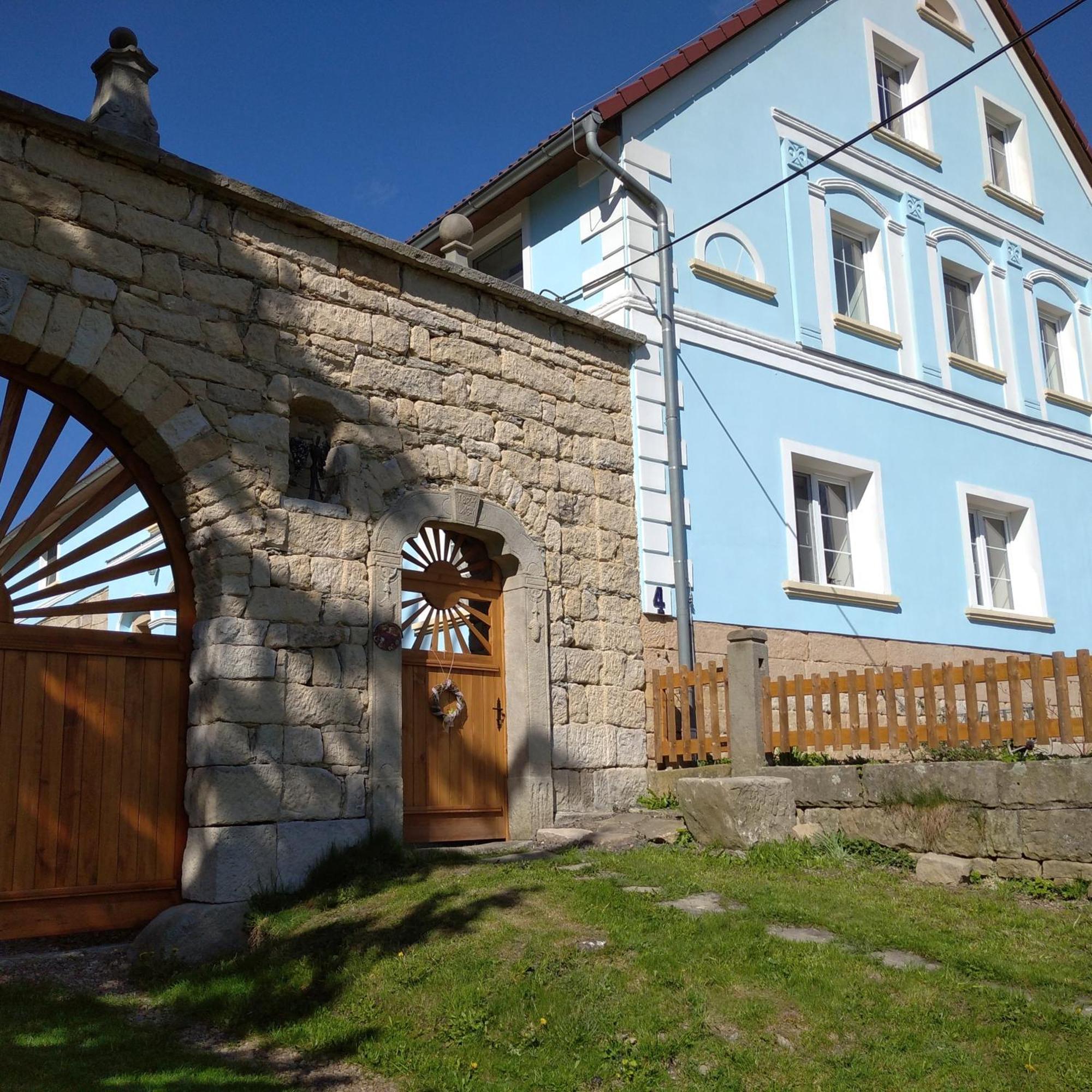 Machov Statek Bily Dvur - Bely酒店 外观 照片