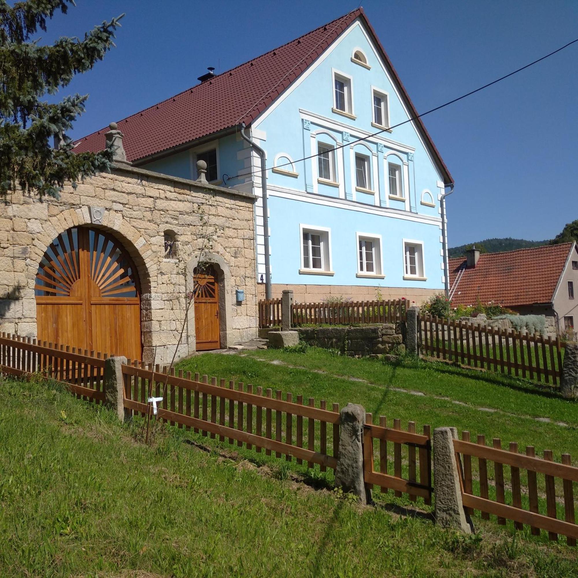 Machov Statek Bily Dvur - Bely酒店 外观 照片