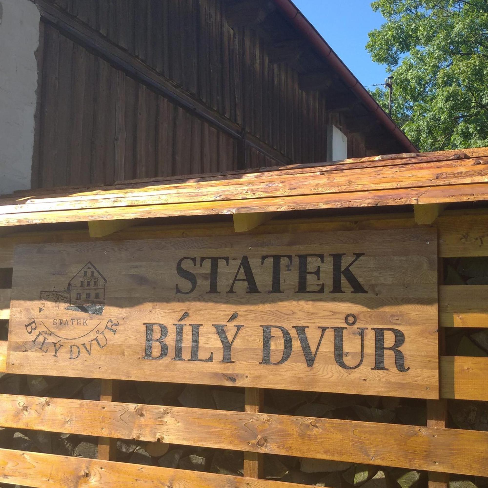 Machov Statek Bily Dvur - Bely酒店 外观 照片